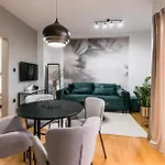 Апартаменты Calidum Boutique Шибеник
