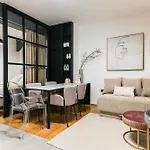Апартаменты Calidum Boutique