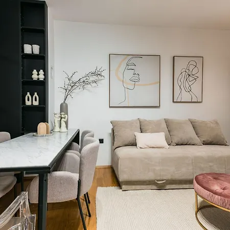 Calidum Boutique Apartment